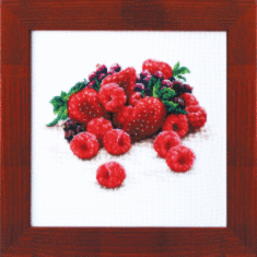 Mixed technique stitch kit M-36 “Berry made dish” 