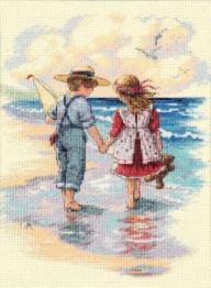 13721 Counted cross stitch kit DIMENSIONS "Holding Hands"