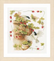 PN-0168599 Counted cross stitch kit LanArte "Strawberries & Birds"