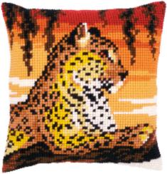 PN-0162253 Vervaco Cross Stitch Cushion "Leopard" 