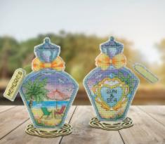 Т-76 Counted cross stitch kit Crystal Art Set of pictures "Scent of life"