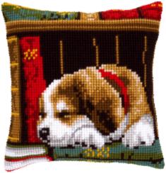 PN-0148118 Vervaco Cross Stitch Cushion "Dog sleeping on bookshelf"