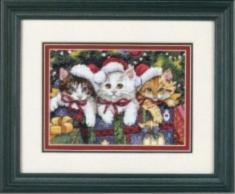 08750 Cross stitch kit Meowy Christmas Cat Christmas, 18*13cm, DIMENSIONS