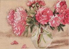 65048 Cross stitch kit DIMENSIONS Peonies in Vase Peonies in a vase