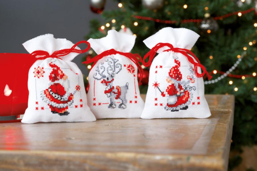 PN-0150688 Набор для вышивания крестом (мешочки для саше) Vervaco Christmas Elves "Рождественские гномики". Catalog. Kits