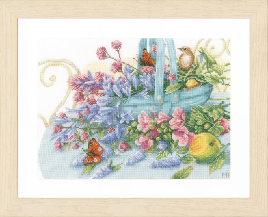 PN-0151015 Набор для вышивки крестом LanArte Bouquet with peacock butterfly "Букет с бабочкой". Catalog. Kits