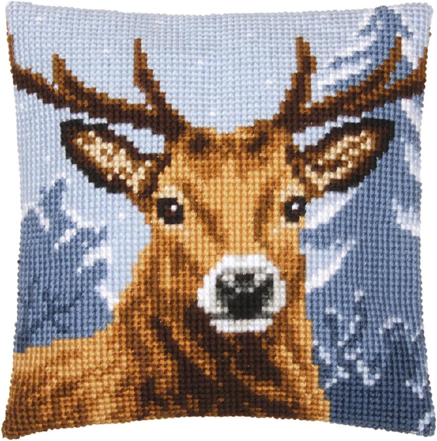PN-0156293 Набор для вышивания крестом (подушка) Vervaco Deer "Олень". Catalog. Kits