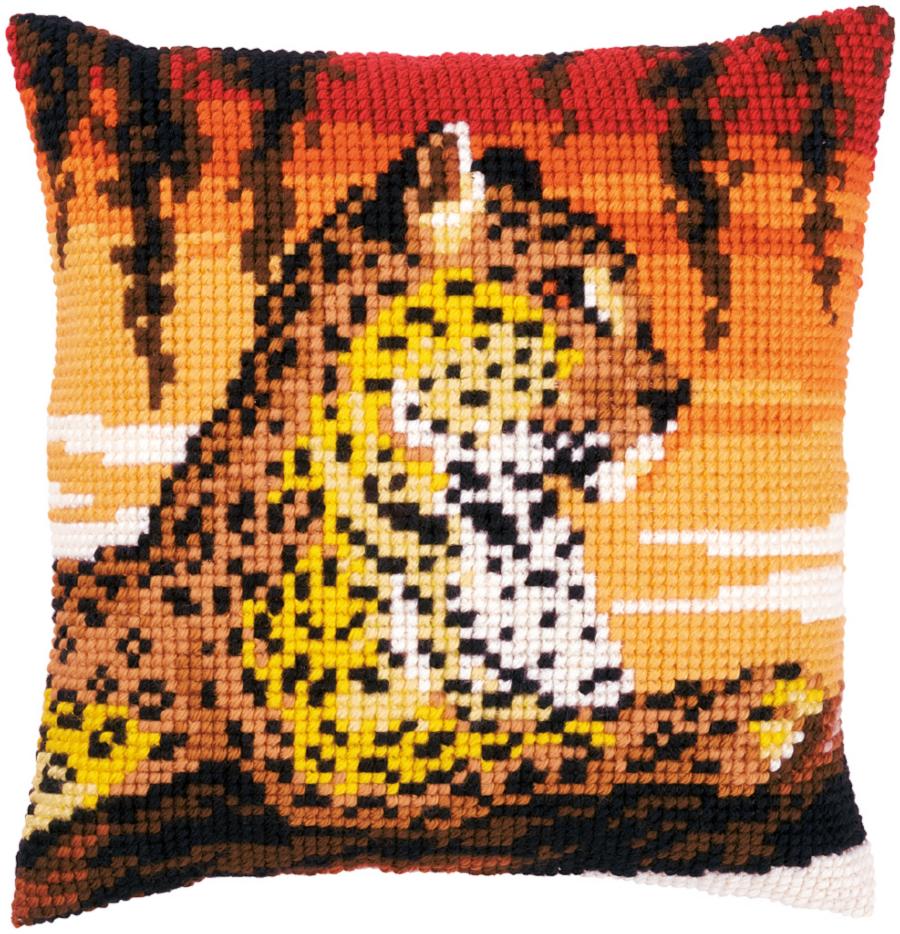 PN-0162253 Набор для вышивания крестом (подушка) Vervaco Leopard "Леопард" . Catalog. Kits
